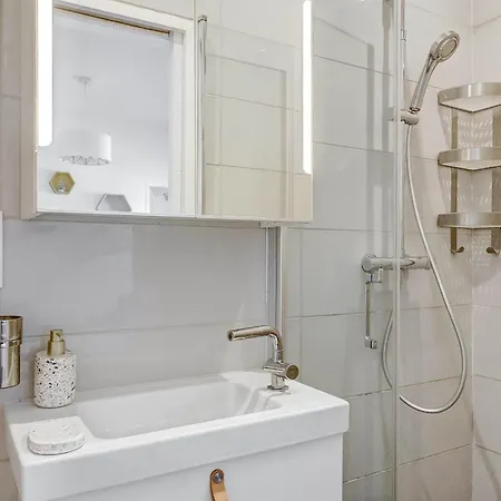 Bnbnova - Champs-elysees - 1br * Parigi